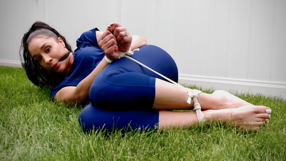 Backyard Bondage with Nikki