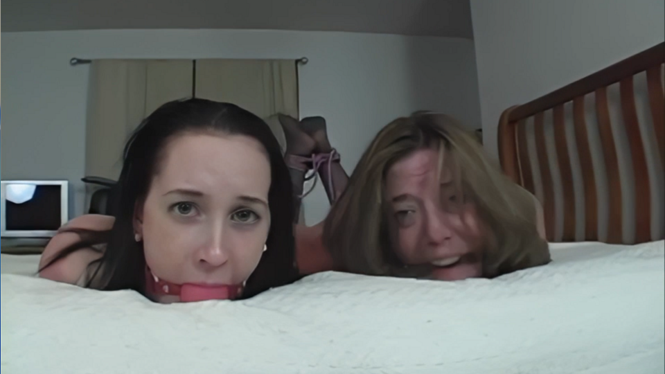 Best Friends Bound - Laina & Marcel